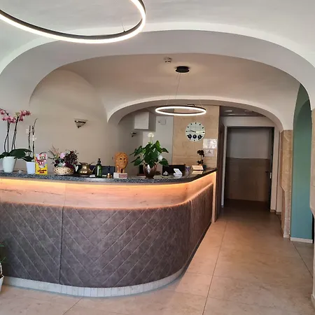 Wittelsbacher Hof Weissenburg *